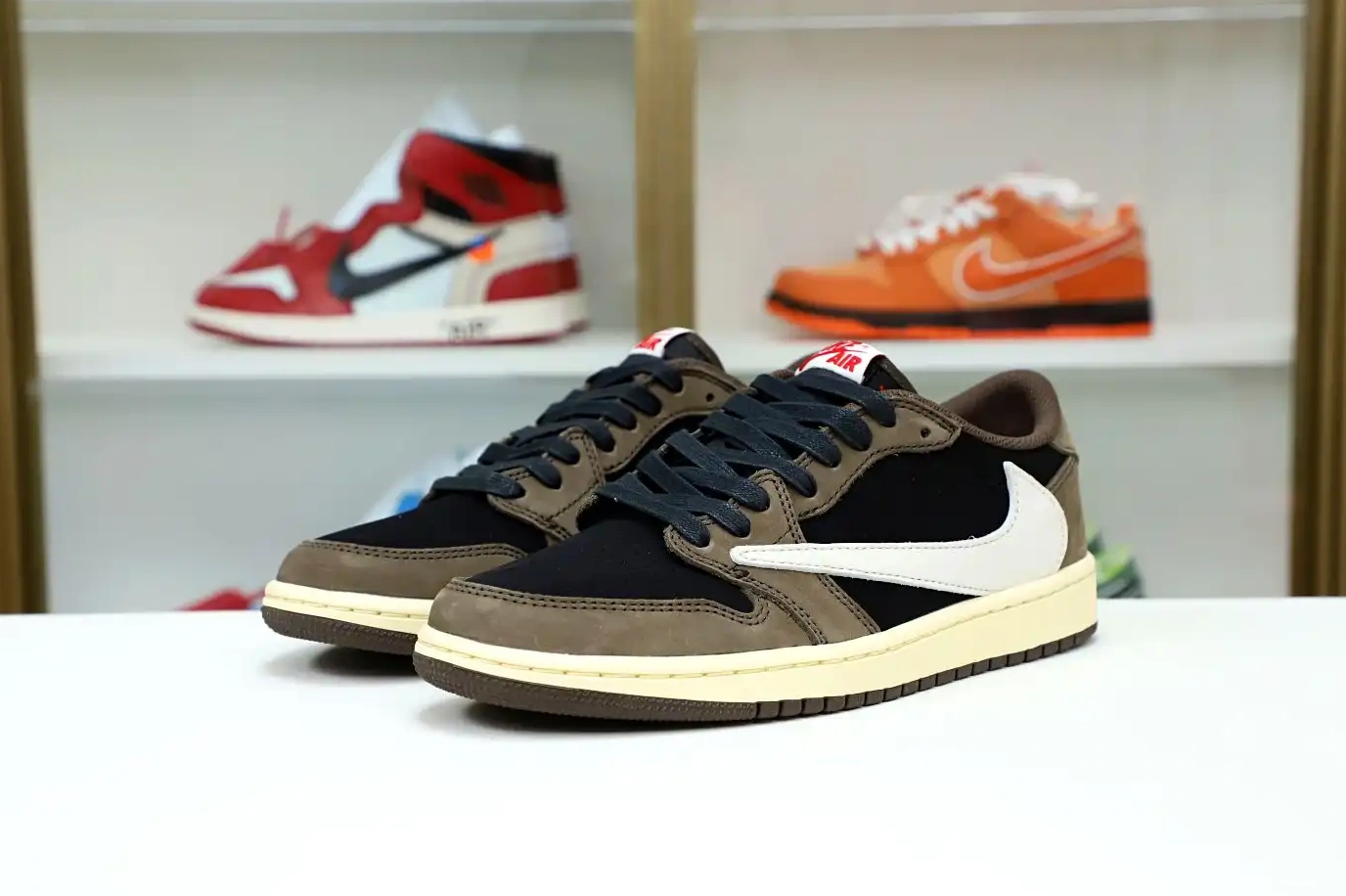 1Low Jordan TS Scott x Jordan SP Kimikick Air OG Travis 0325
